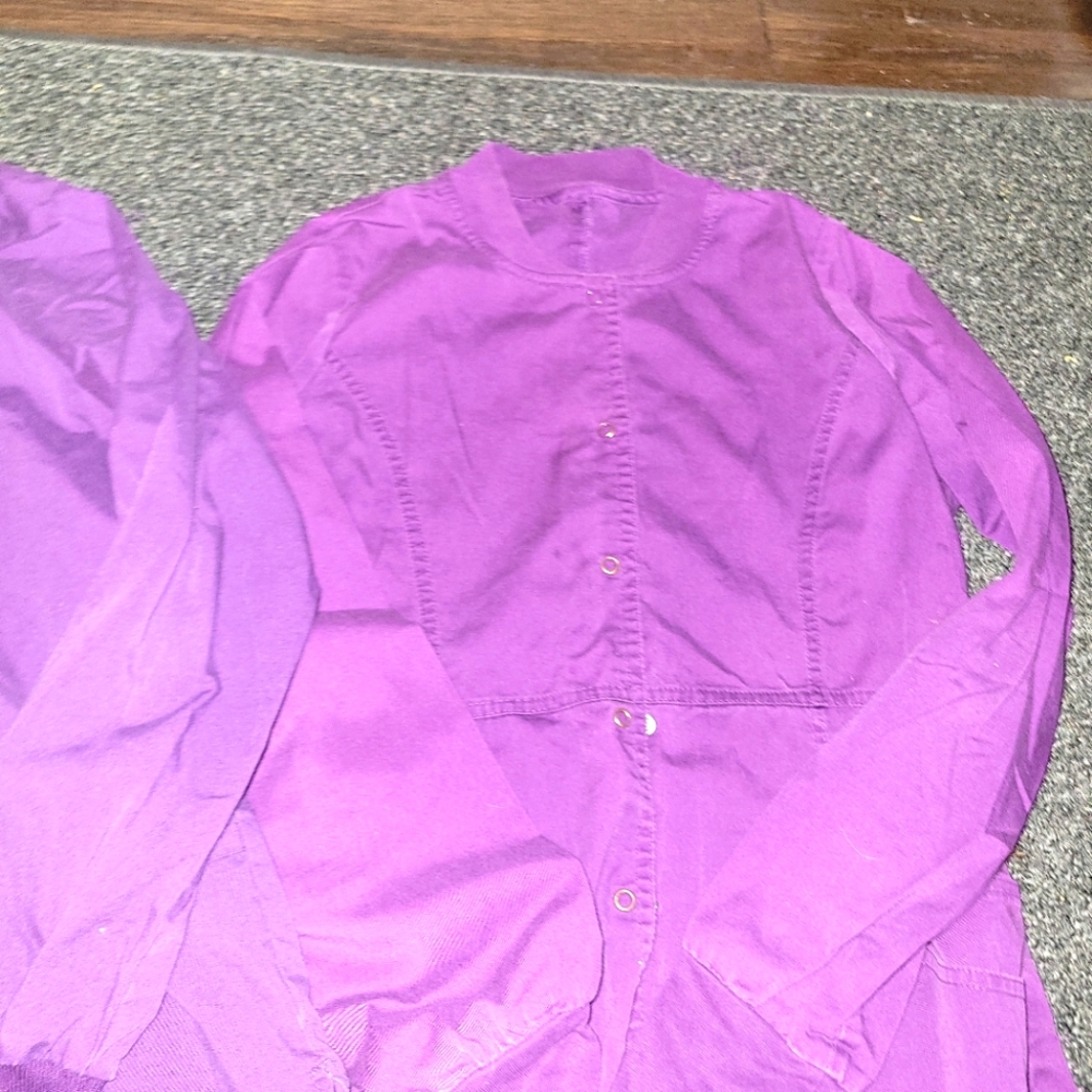 2 scrub jackets